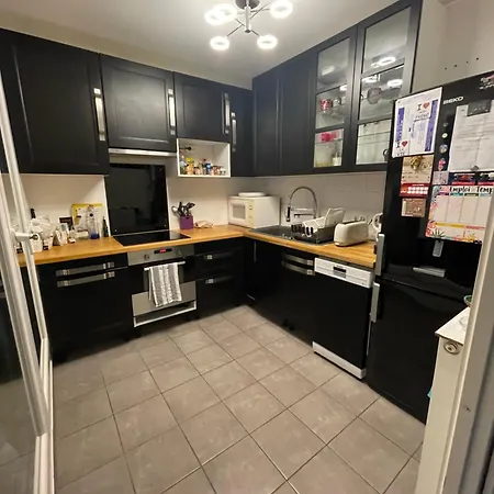 Apartment 6 Pers A 1km Du Village Olympique Saint-Ouen (Seine-Saint-Denis)